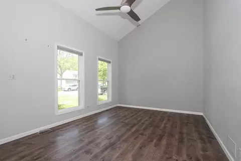 1425 Meghan Ave, Algonquin, IL 60102 photo 2