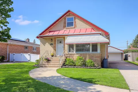 2245 Elizabeth Dr, Broadview, IL 60155
