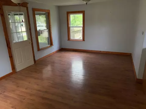Living - 311 Park Ct, Saint David, IL 61563 photo 3 of 4