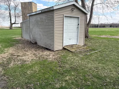 Other - 311 Park Ct, Saint David, IL 61563 photo 2 of 10
