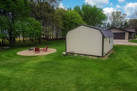 Exterior - 15547 Tower Rd, Malta, IL 60150 photo 4 of 4