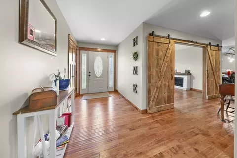 Entry Way - 15547 Tower Rd, Malta, IL 60150 photo 1 of 1