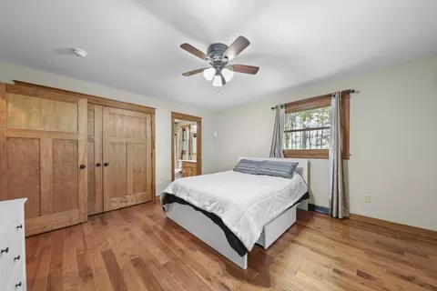 Bedroom - 15547 Tower Rd, Malta, IL 60150 photo 2 of 2