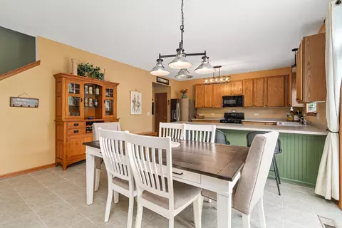 24210 Apple Creek Ln, Plainfield, IL 60586 photo 12