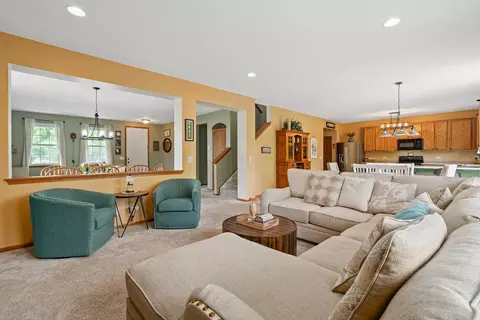 24210 Apple Creek Ln, Plainfield, IL 60586 photo 11