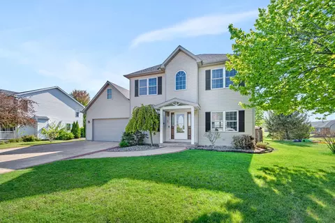 5 Memory Ln, Streator, IL 61364