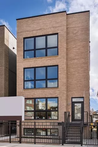 1436 W School St #PH, Chicago, IL 60657