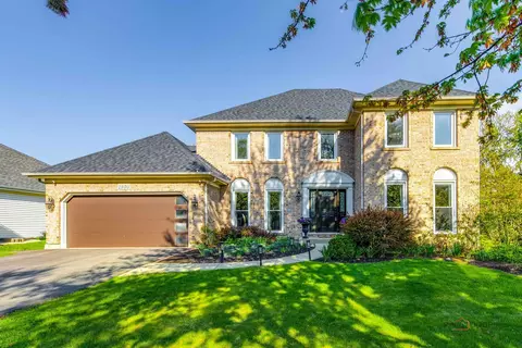1930 Lisson Rd, Naperville, IL 60565