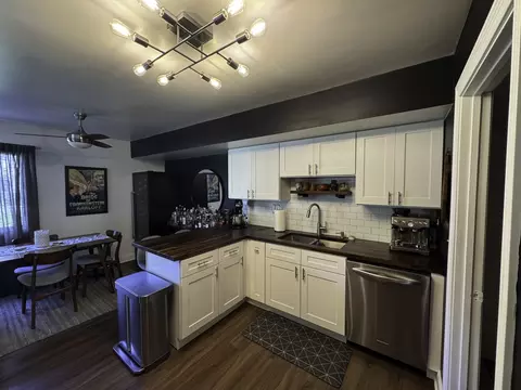 Other - 211 E Oneida Ave #G, Bartlett, IL 60103 photo 7 of 21