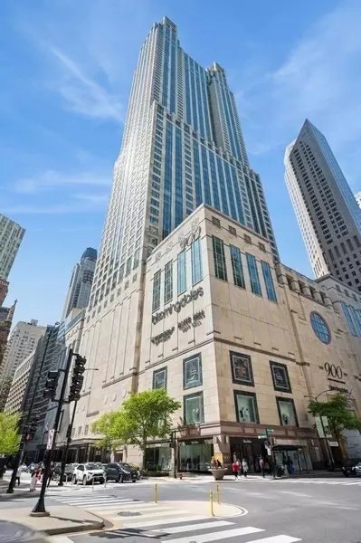 132 E Delaware Pl #4901, Chicago, IL 60611