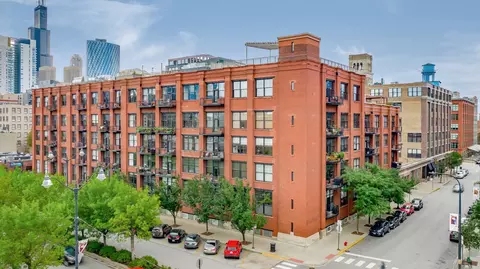 1000 W Washington Blvd #127, Chicago, IL 60607