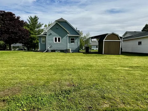 1104 E Jefferson St, Clinton, IL 61727 photo 15