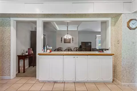77 Greencroft Dr, Champaign, IL 61821 photo 12
