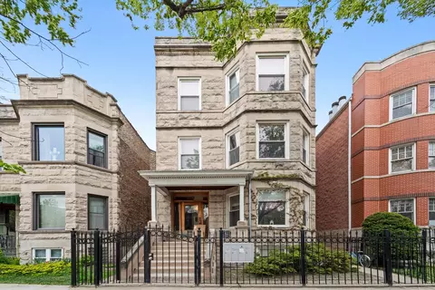 1210 W Addison St, Chicago, IL 60613