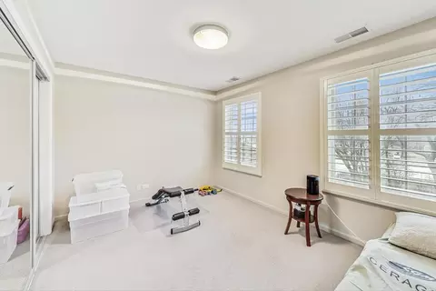 Bedroom - 2020 Techny Rd, Northbrook, IL 60062 photo 4 of 4