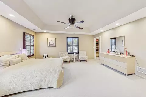 Bedroom - 2020 Techny Rd, Northbrook, IL 60062 photo 1 of 4