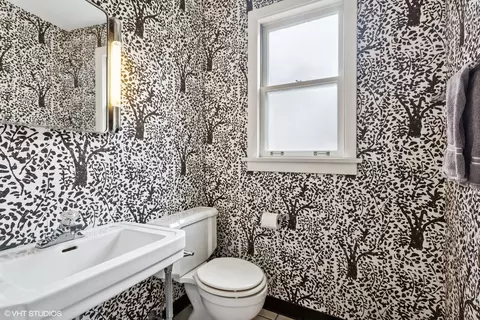 721 Central St, Evanston, IL 60201 photo 21