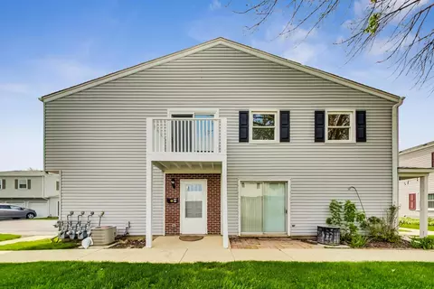 151 Peter Ct #D, Bartlett, IL 60103