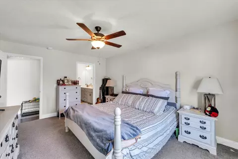 Bedroom - 3901 Obsidian Dr, Champaign, IL 61822 photo 3 of 7