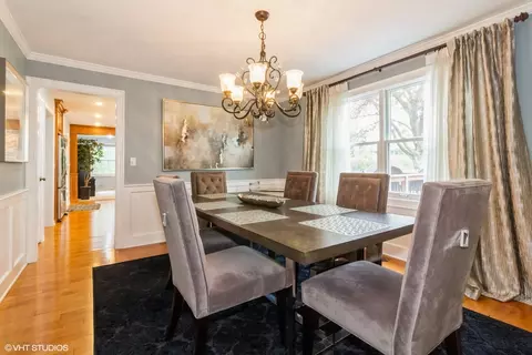 Dining - 1424 Killdeer Dr, Naperville, IL 60565 photo 1 of 3
