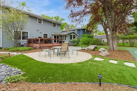 Exterior - 1424 Killdeer Dr, Naperville, IL 60565 photo 5 of 7
