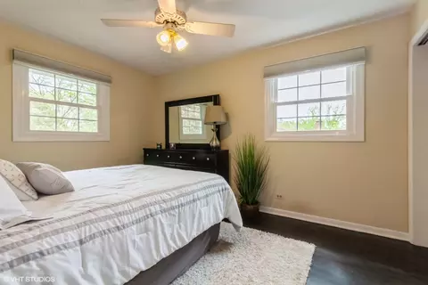 Bedroom - 1424 Killdeer Dr, Naperville, IL 60565 photo 3 of 7