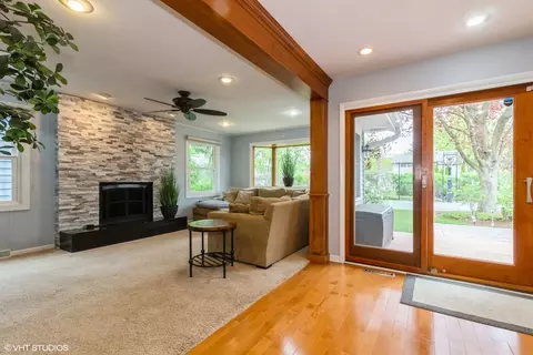 Living - 1424 Killdeer Dr, Naperville, IL 60565 photo 4 of 8
