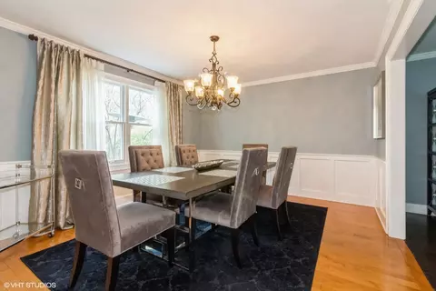 Dining - 1424 Killdeer Dr, Naperville, IL 60565 photo 2 of 3