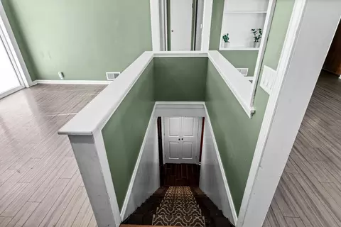 Entry Way - 707 S Adelaide St, Normal, IL 61761 photo 1 of 2