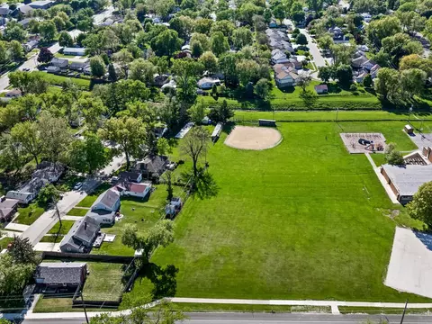 View/Area - 707 S Adelaide St, Normal, IL 61761 photo 3 of 3