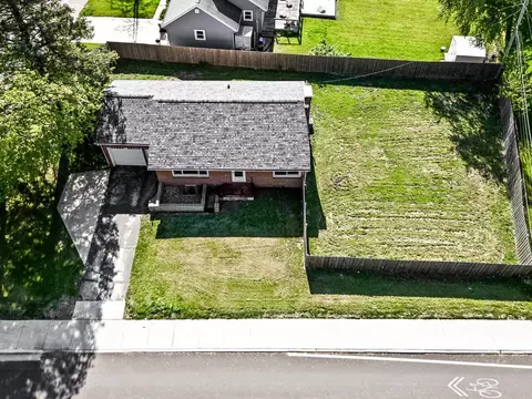 View/Area - 707 S Adelaide St, Normal, IL 61761 photo 1 of 3