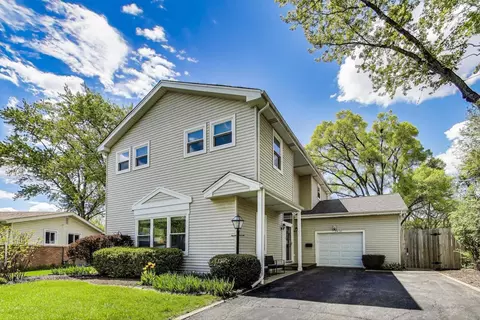 1414 N Illinois Ave, Arlington Heights, IL 60004