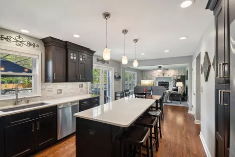 137 Split Oak Rd, Naperville, IL 60565 photo 10
