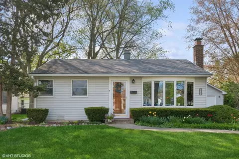 2305 Jay Ln, Rolling Meadows, IL 60008