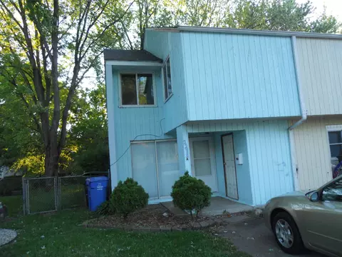 2200 Morningside Cir #A, Carpentersville, IL 60110