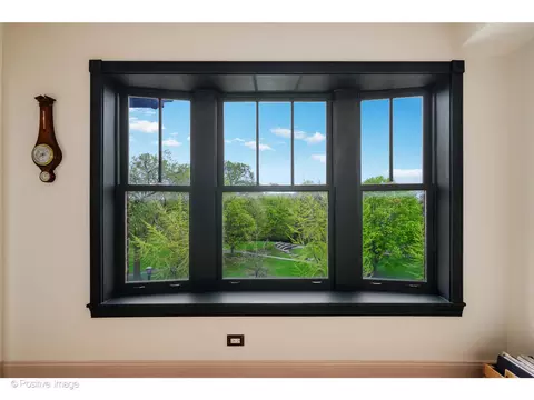 Other - 1018 Main St #3, Evanston, IL 60202 photo 1 of 6