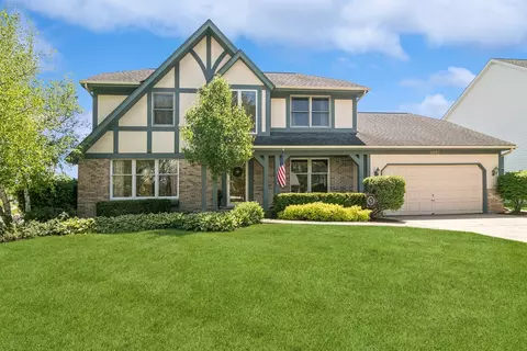 1593 Surridge Ct, Mundelein, IL 60060