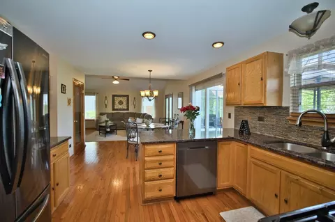 1729 Hidden Oaks Ct, Plainfield, IL 60586 photo 12
