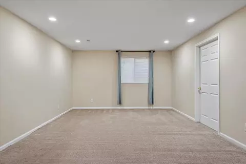 Other - 4319 Creek Dr, Springfield, IL 62711 photo 5 of 6