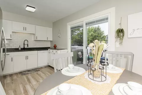Dining - 1706 Dunray Ln, Normal, IL 61761 photo 1 of 5