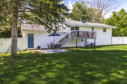 Exterior - 1706 Dunray Ln, Normal, IL 61761 photo 8 of 14