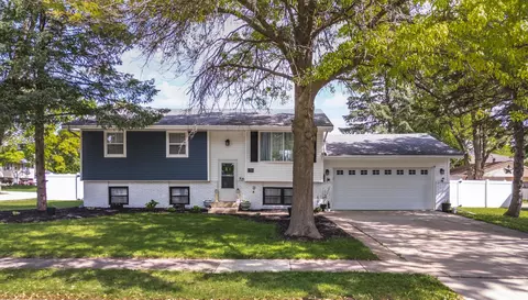 Exterior - 1706 Dunray Ln, Normal, IL 61761 photo 14 of 14