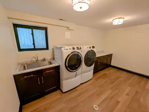 7411 S Champlain Ave, Chicago, IL 60619 photo 55