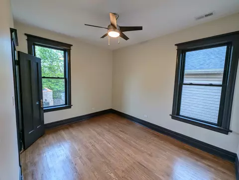 7411 S Champlain Ave, Chicago, IL 60619 photo 38