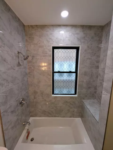 7411 S Champlain Ave, Chicago, IL 60619 photo 42