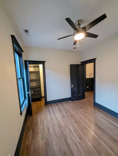 7411 S Champlain Ave, Chicago, IL 60619 photo 37