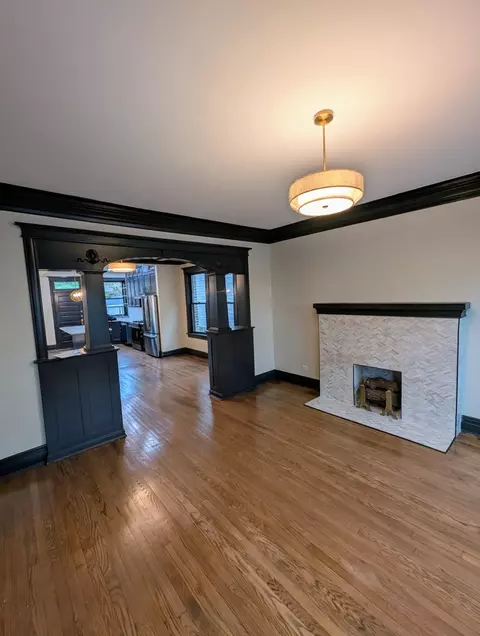 7411 S Champlain Ave, Chicago, IL 60619 photo 7