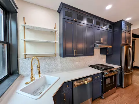 7411 S Champlain Ave, Chicago, IL 60619 photo 13