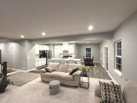 32052 N Great Plaines Ave, Lakemoor, IL 60051 photo 9