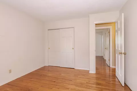 220 Cambridge Dr, Normal, IL 61761 photo 21